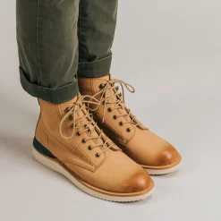 Model 004 Boot In Beige