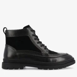 Model 008 Boot In Black