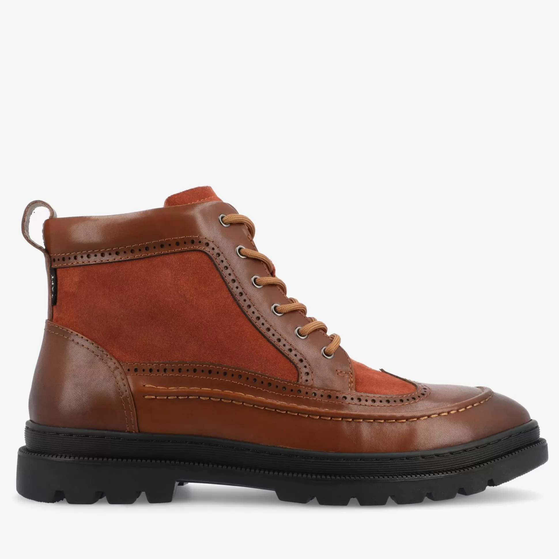 Model 008 Boot In Honey