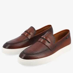 Model 106 Loafer In Chili