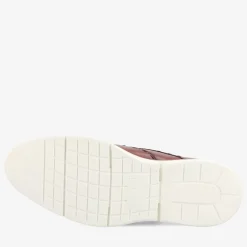 Model 105 Shoe In Honey