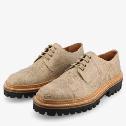 The Country Captoe In Teak - Classic Mens Shoe | Taft